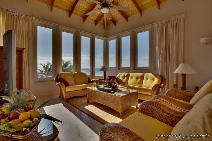 Belizean Cove Estates