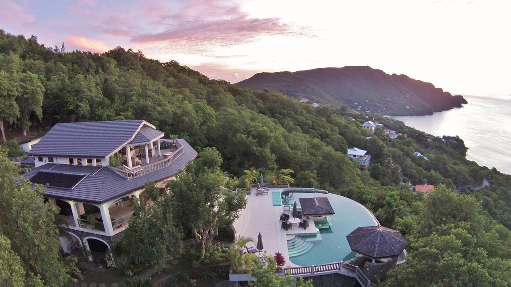 Tropical Hideaway