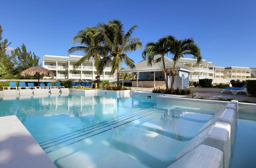 Grand Palladium Lady Hamilton & Spa Resort
