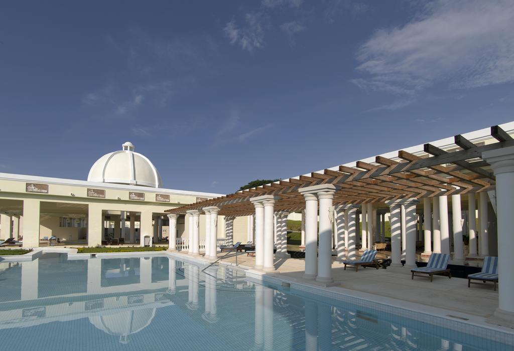 Resort Grand Palladium Lady Hamilton & Spa 5*