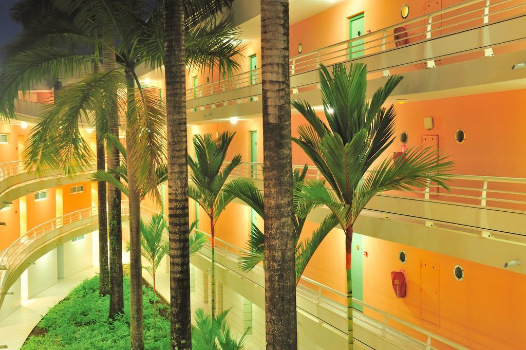 Hotel Prao 3*