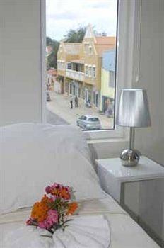 The Downtown Bonaire Hotel 3*