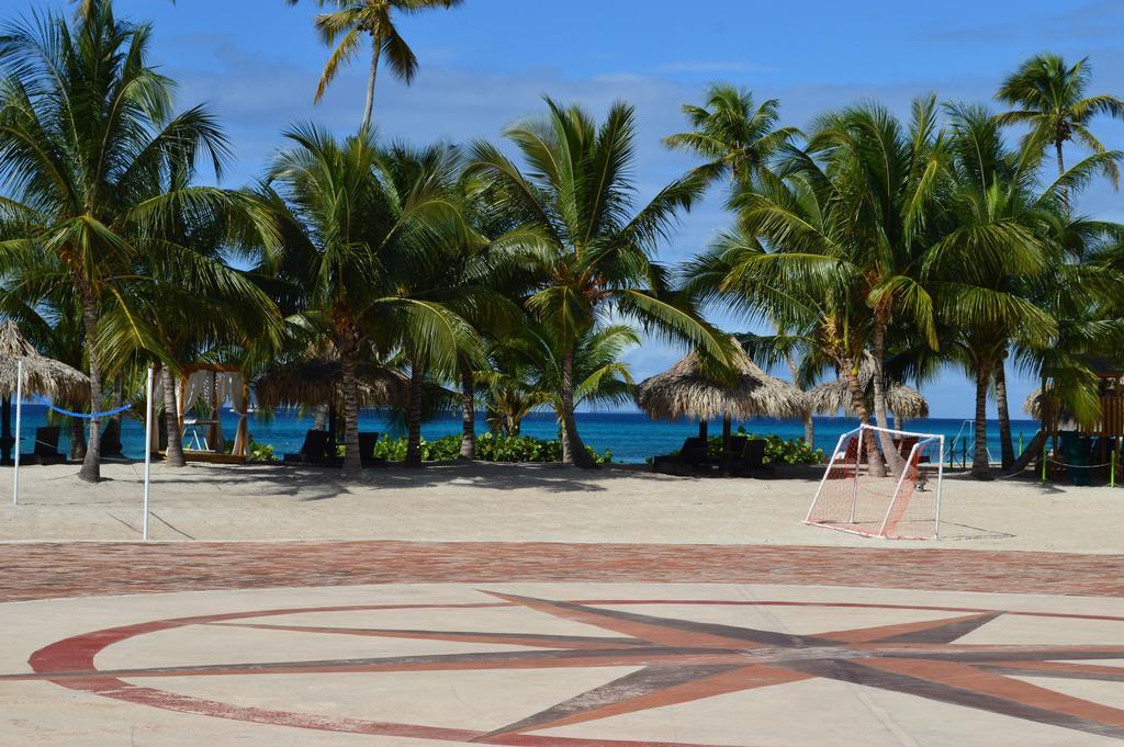 In Cadaques Caribe *