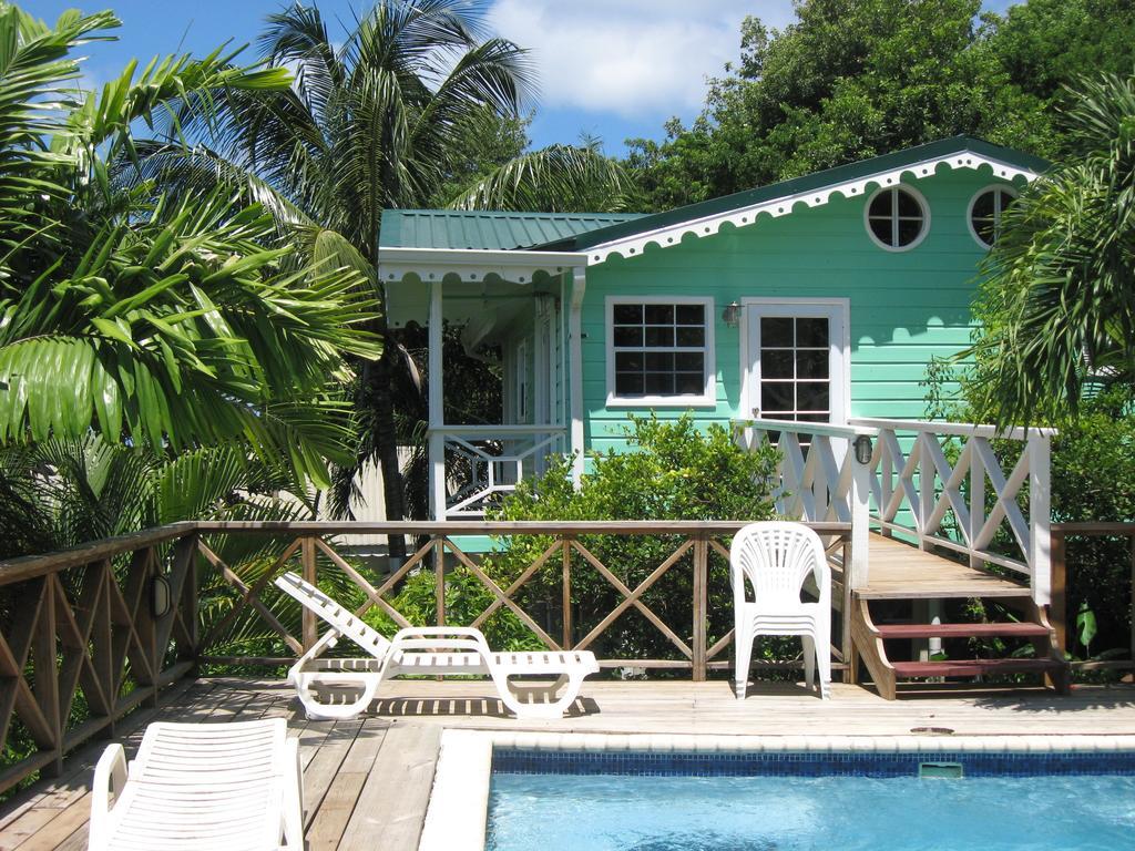 Palm Lodge