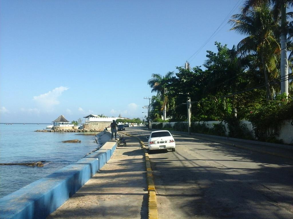 Relax In Sunny Montego Bay, Jamaica Homestay