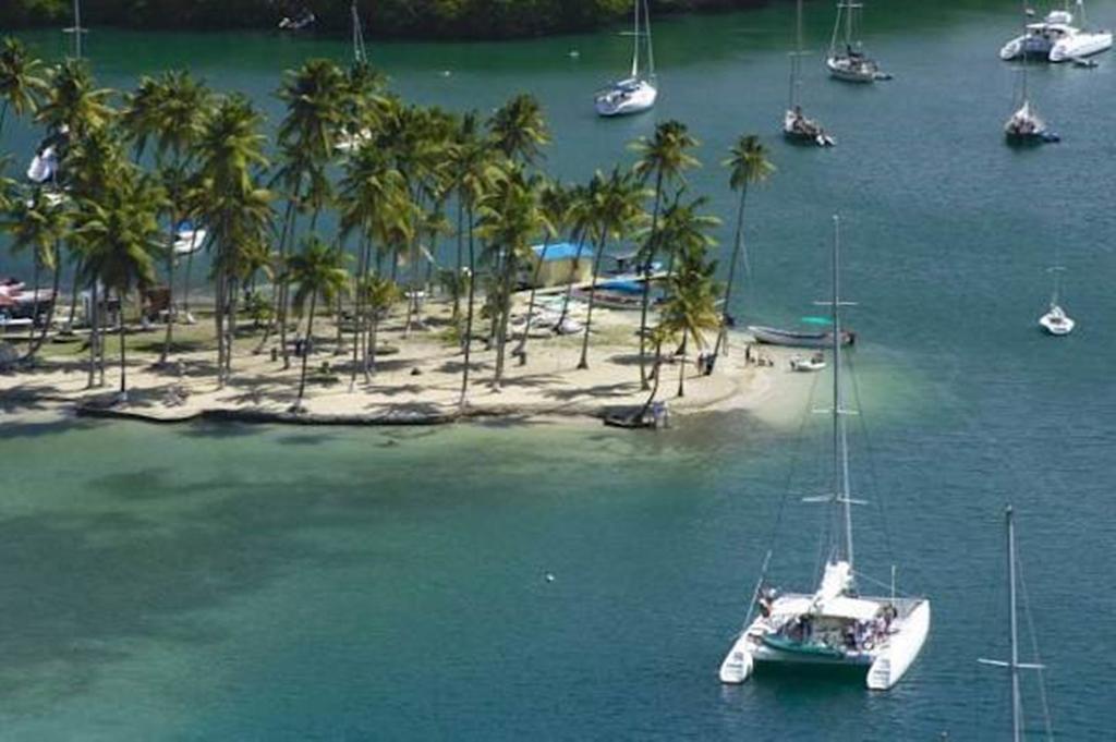 Mango Beach 3* Marigot Bay