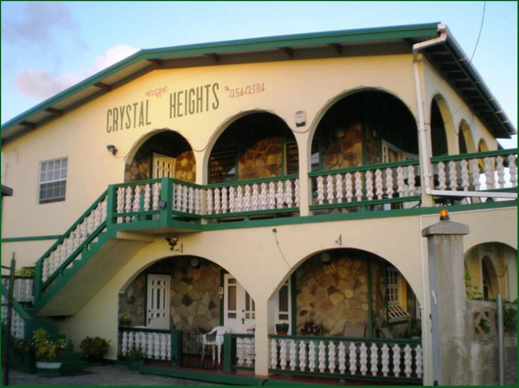 Crystal Heights Guest house *
