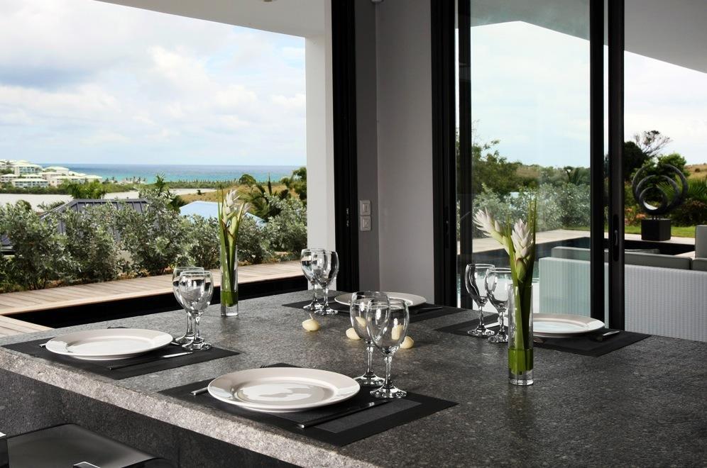 Villa The Pearl Orient Bay