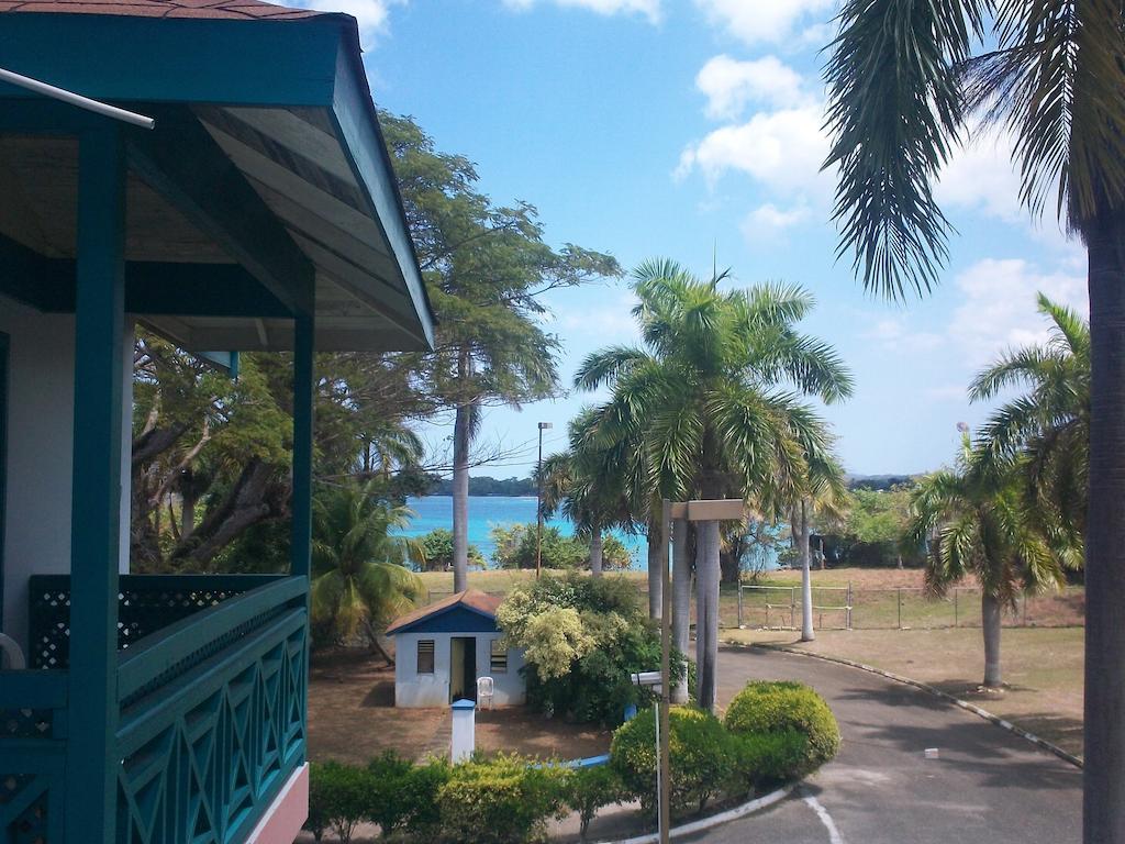 Point Village, Negril, Jamaica Apartment