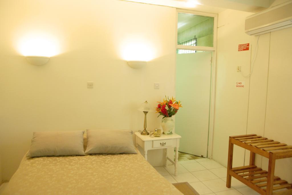 Hotel Evergreen Roseau