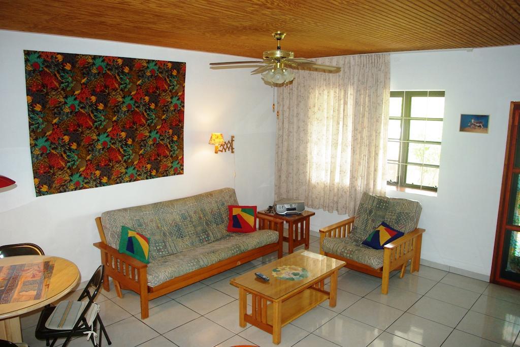 Apartment Happy