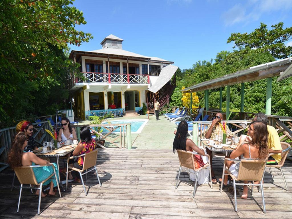 Hotel Bay View Eco &
