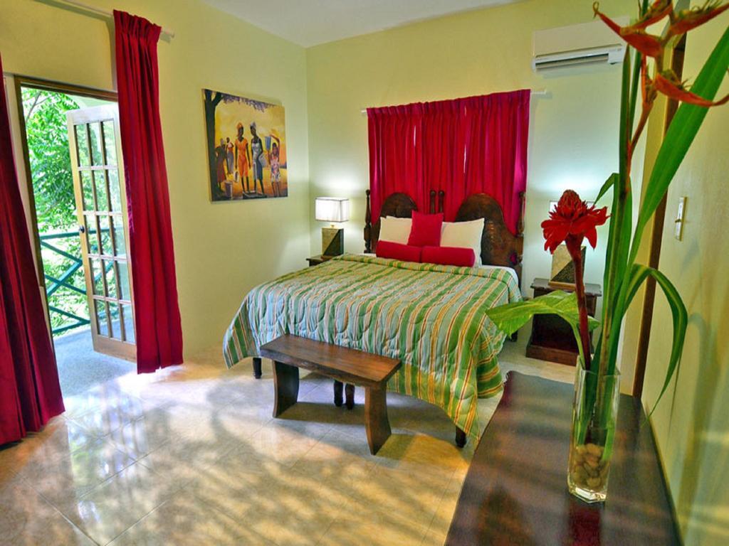 Hotel Bay View Eco &