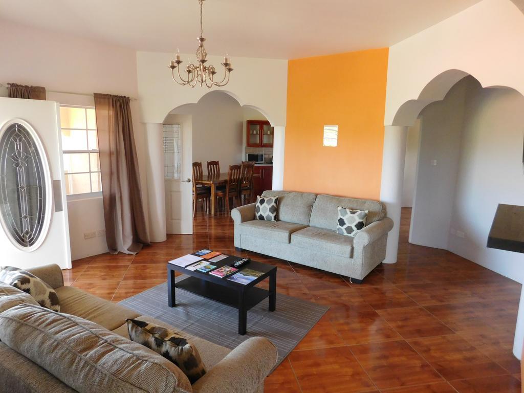 Aparthotel La Heliconia & Day St. George's