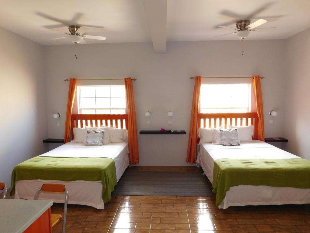 Aparthotel La Heliconia & Day St. George's