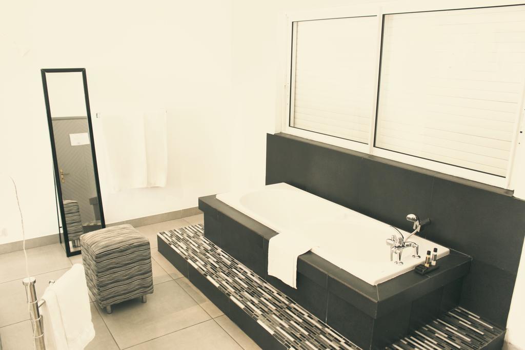 Marquis Boutique Anse Marcel