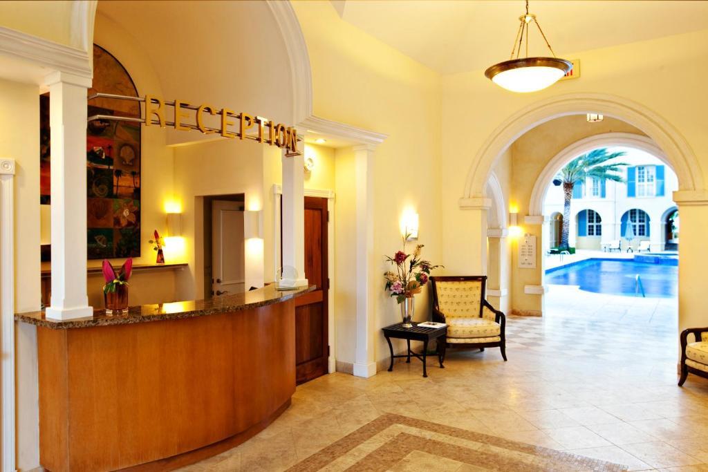 The Renaissance Hotel 5*