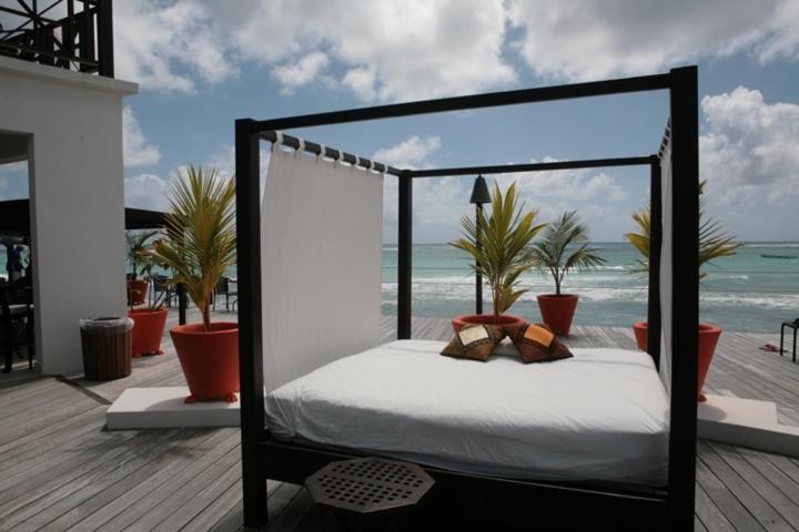Silver Point 4* Christ Church