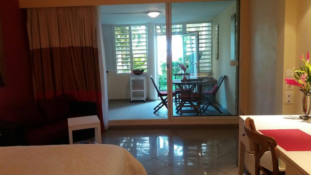 Aparthotel De La Vielle Tour - Particulier Vue *