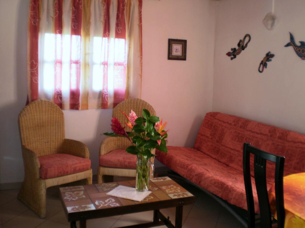 Holiday home Abri Gens Libres *
