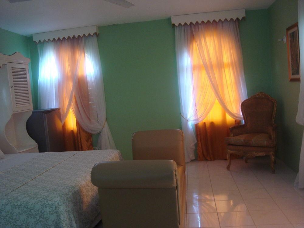 Hotel Diamond 2*