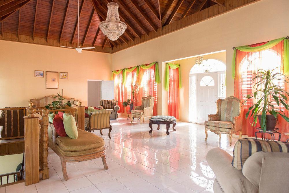 Hotel Diamond 2*