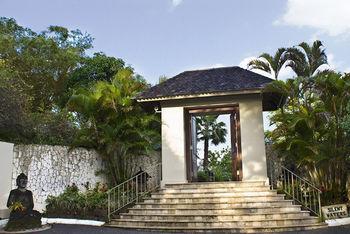 Hotel Silent Waters 5*