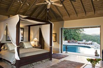 Hotel Silent Waters 5*