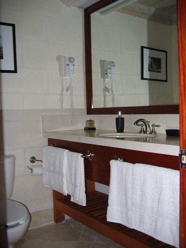 Hotel Silver Point Christ Church