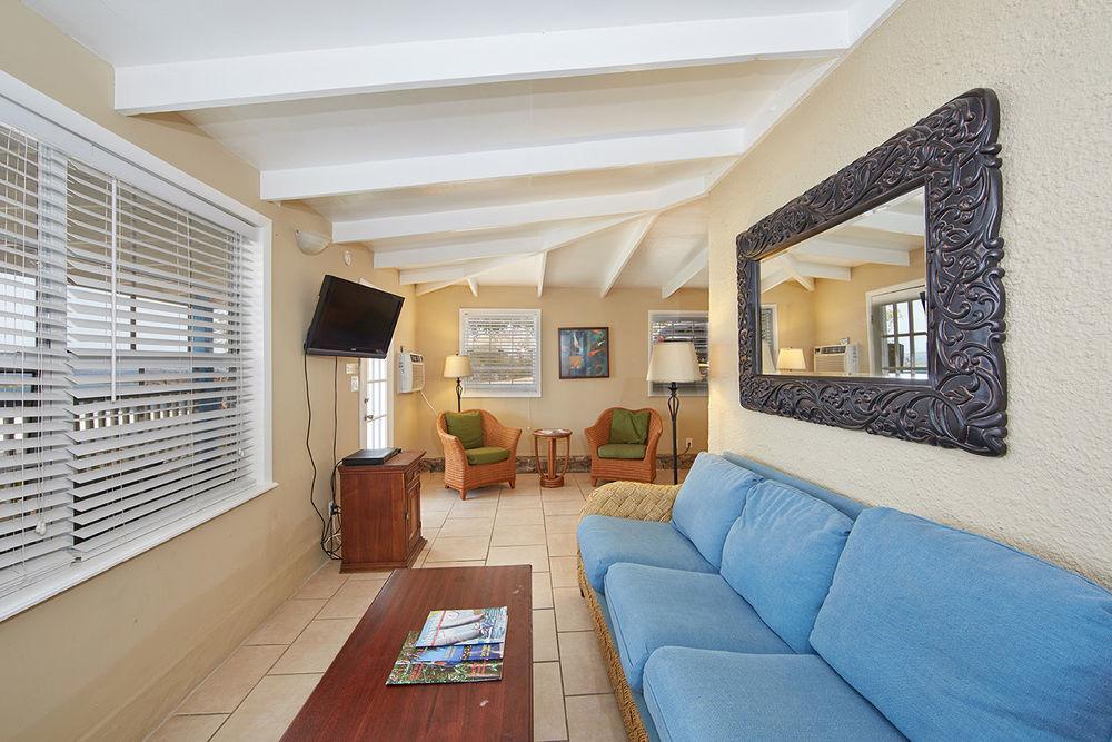 Paradise Cove Ocean Front And 3*