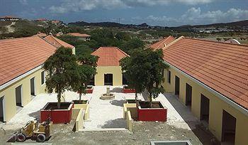 Bayside Boutique - Blue Bay Golf & 4* Sint Michiel
