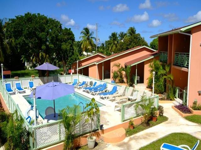 Halcyon Palm Apartment *