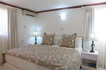 Halcyon Palm Apartment *