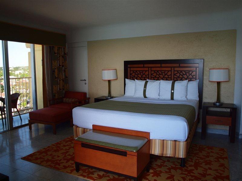 Radisson Aquatica Barbados Hotel