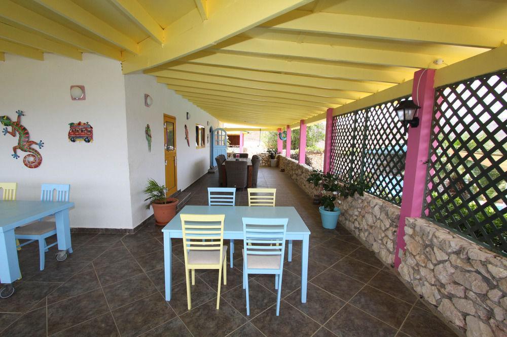 Bandabou Breeze Curacao Aparthotel 3*