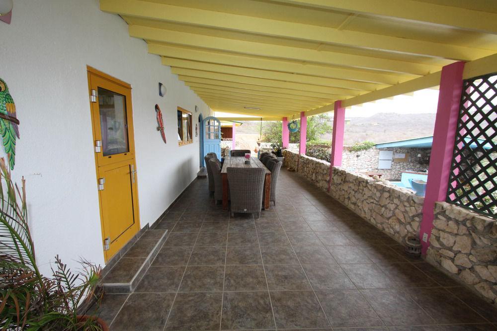 Bandabou Breeze Curacao Aparthotel