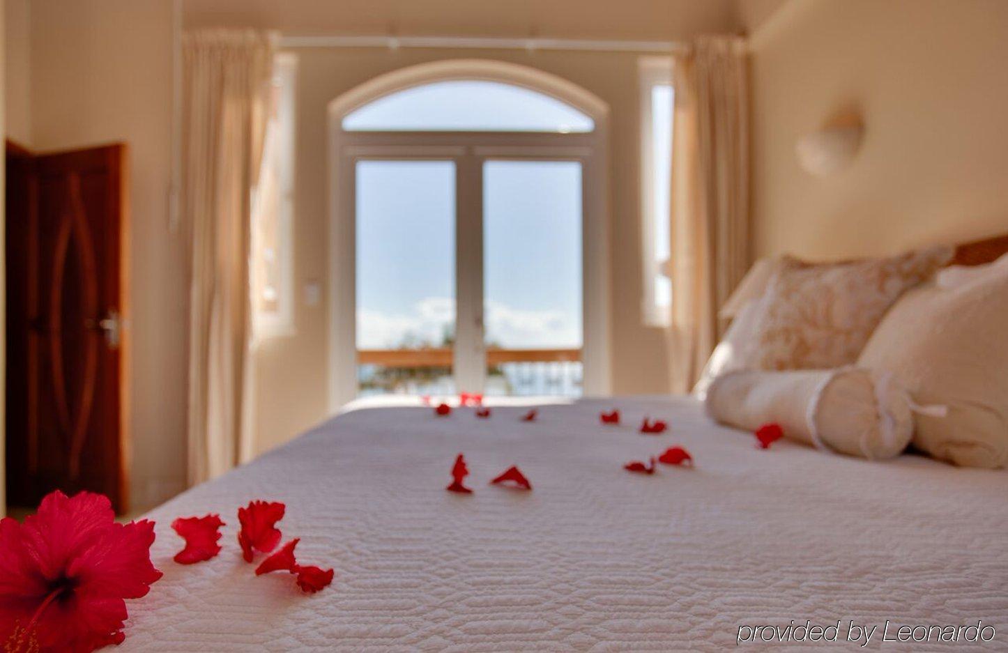 Belizean Cove Estates 4*