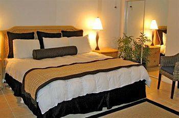 Divi Carina Bay All Inclusive Beach Resort & Casino Hotel 3*