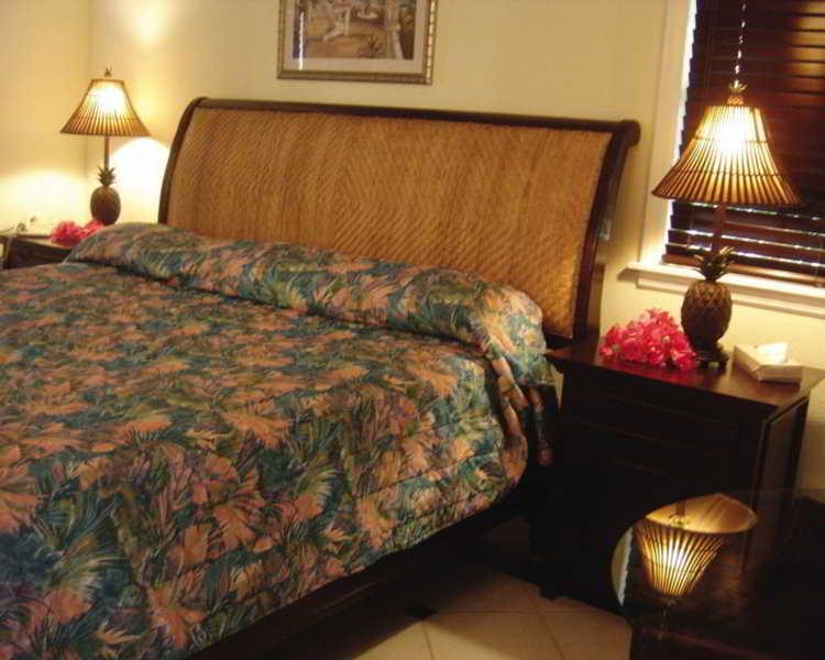 Resort Chenay Bay Beach