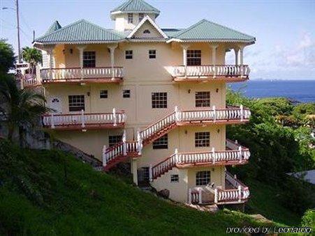 Rich View Hotel 3*