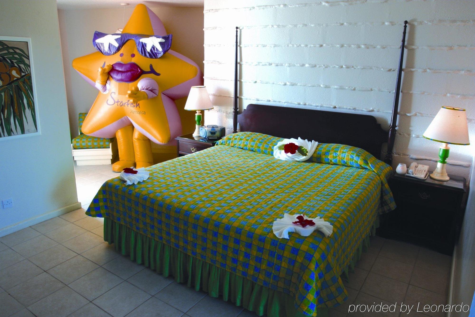 Breezes Trelawny 3* Trewlany Beach