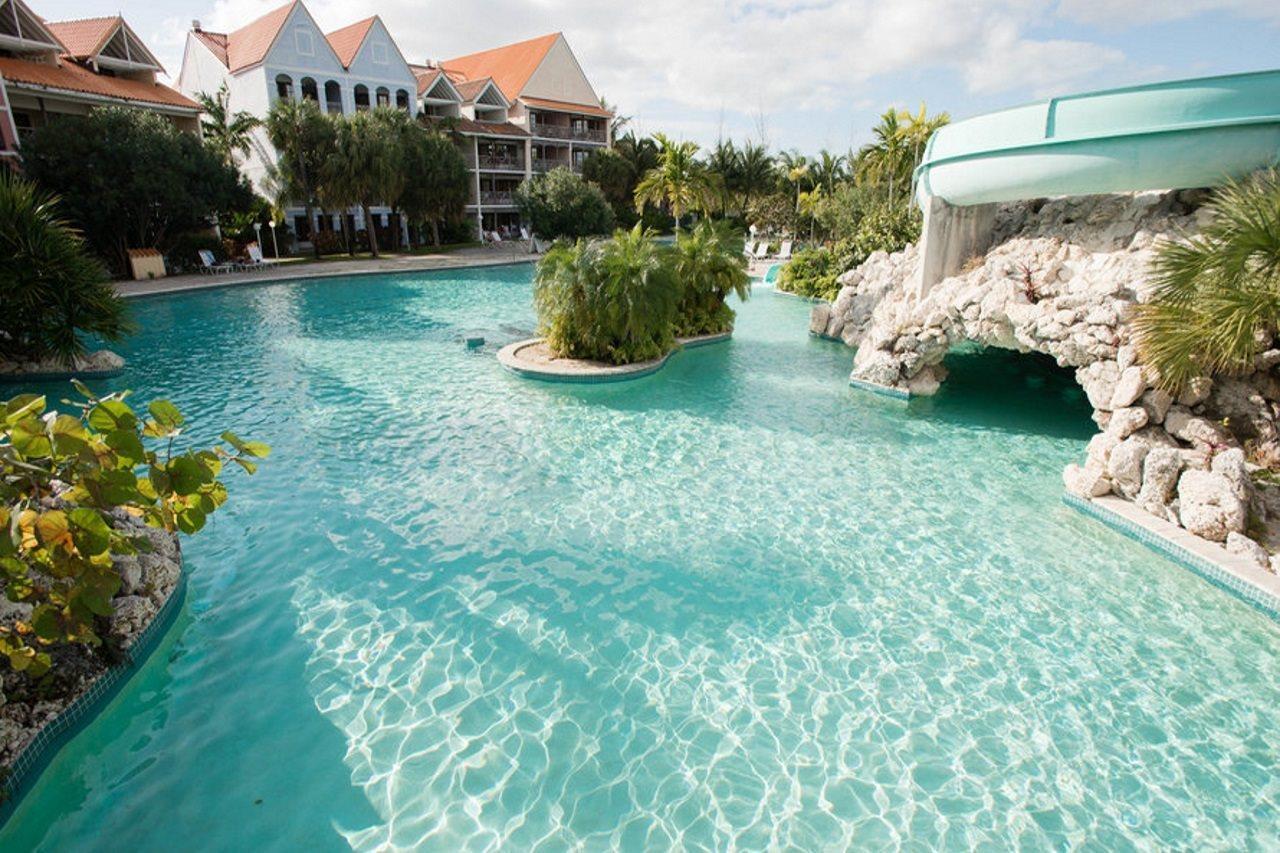 Hotel Flamingo Bay & Marina