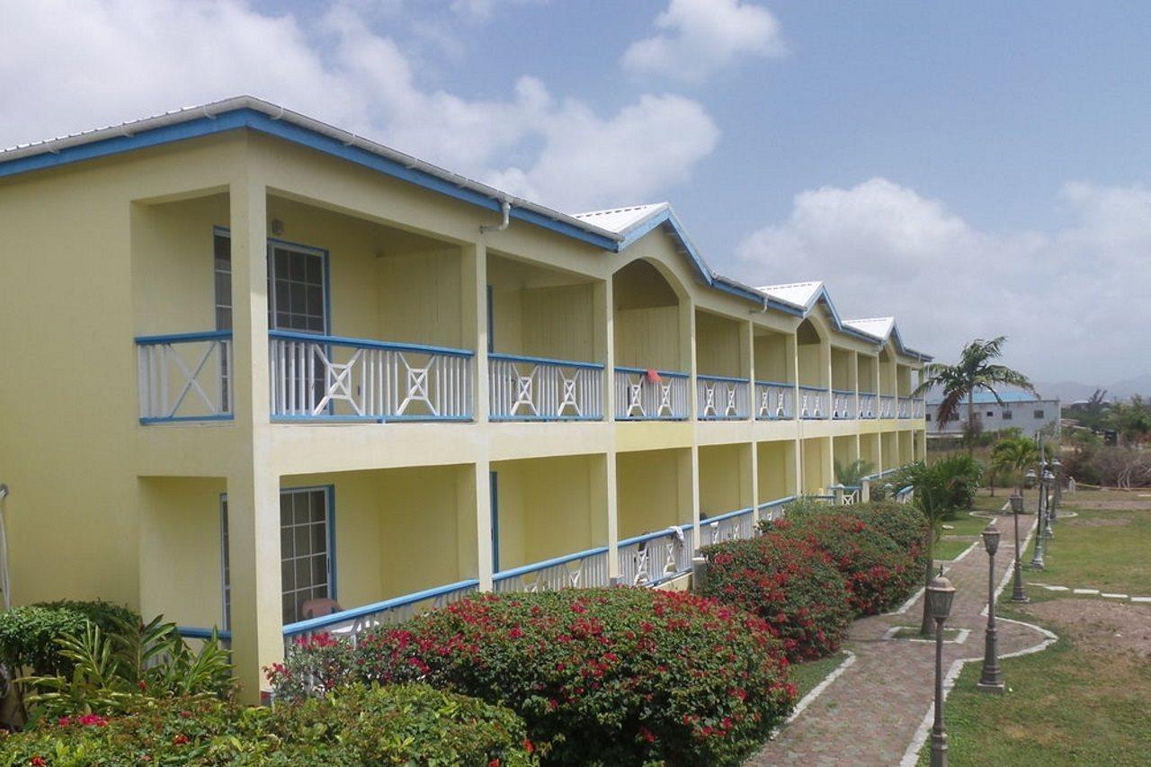 Hotel Anchorage Dickenson Bay