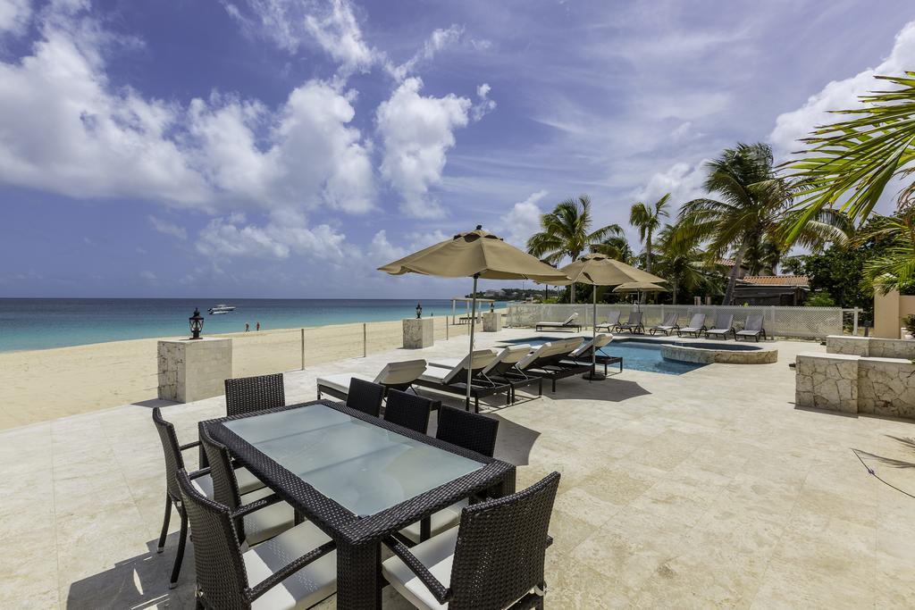 Frangipani Resort 4*