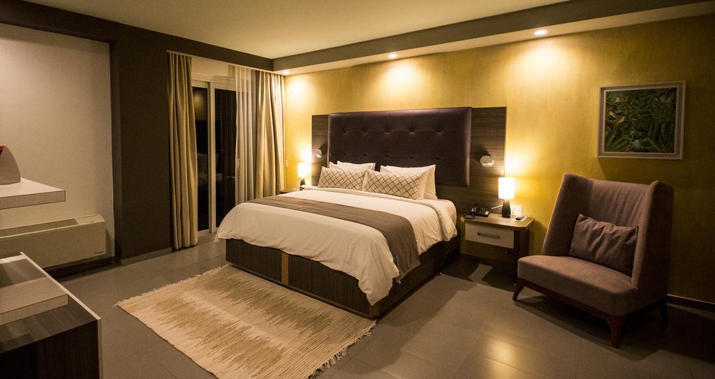 Kinam Hotel