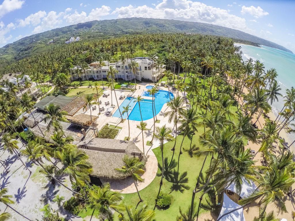 Coson Bay Aparthotel 4*