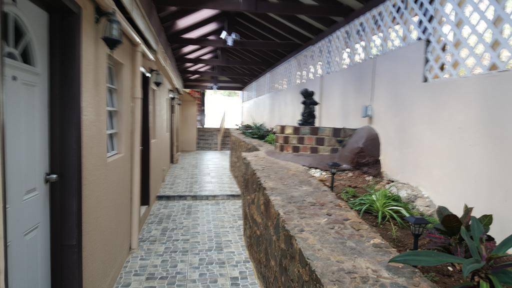 Sunset Gardens 3* Contant (Saint Thomas)