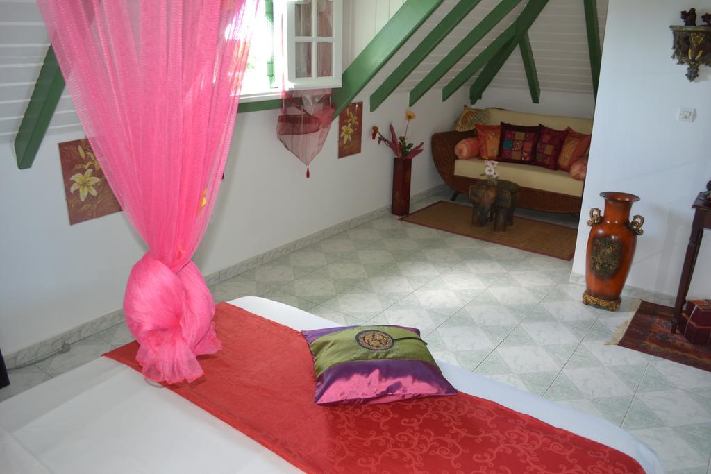 La Nicotoria De T4 * Deshaies