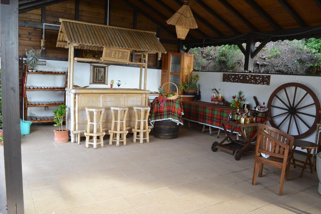 La Nicotoria De T4 * Deshaies