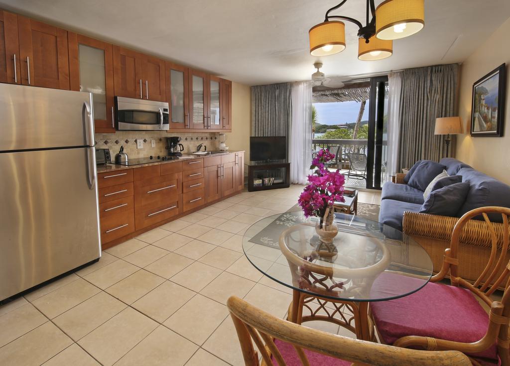 Apartment Sapphire Beach - Beachfront *